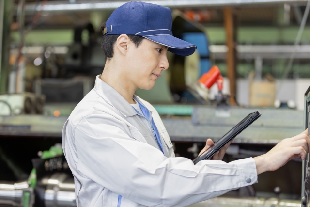 プレス板金加工